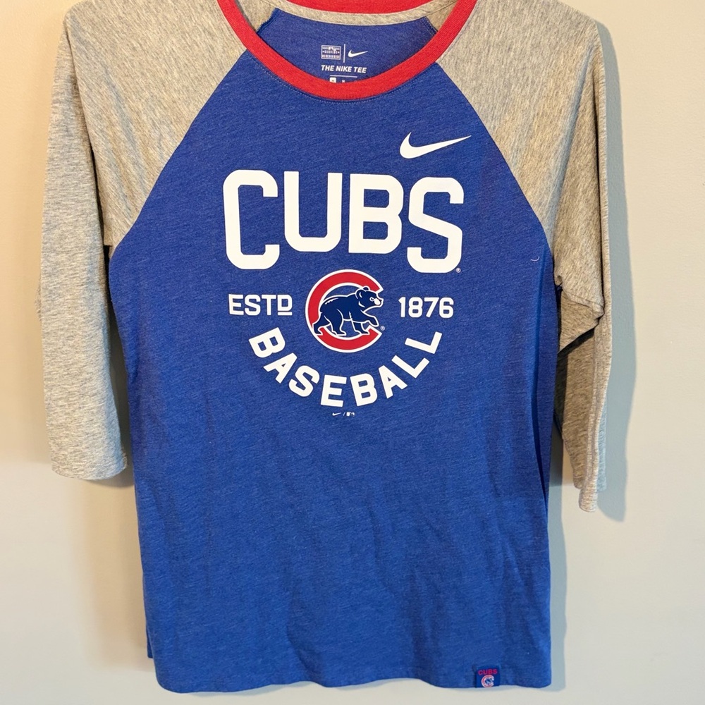 Chicago Cubs Women’s Baseball Tee
